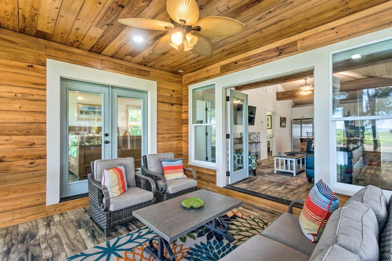Riverfront Darien Cottage With Private Dock! Exterior photo